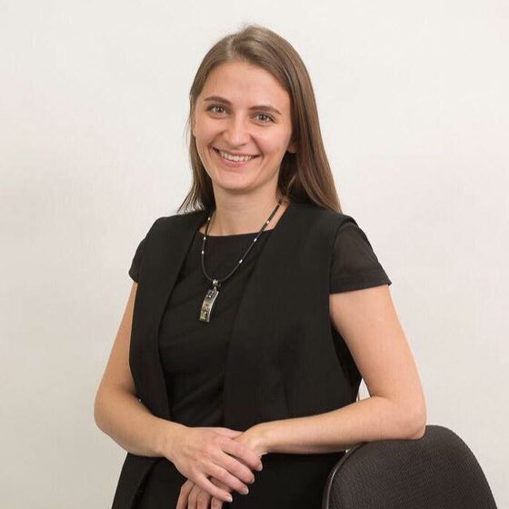 Екатерина Попова